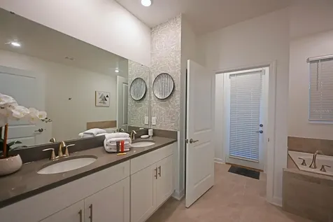 4221 Paragraph Drive Kissimmee FL 34746