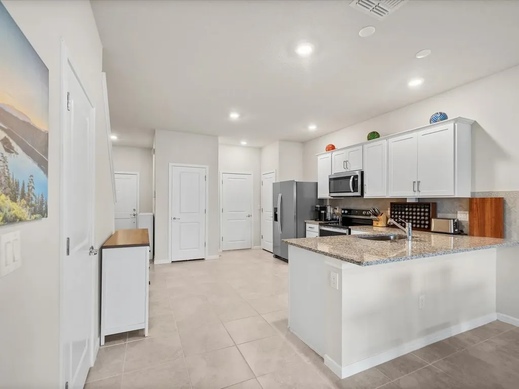 31428 Amberview Bend Wesley Chapel FL 33545