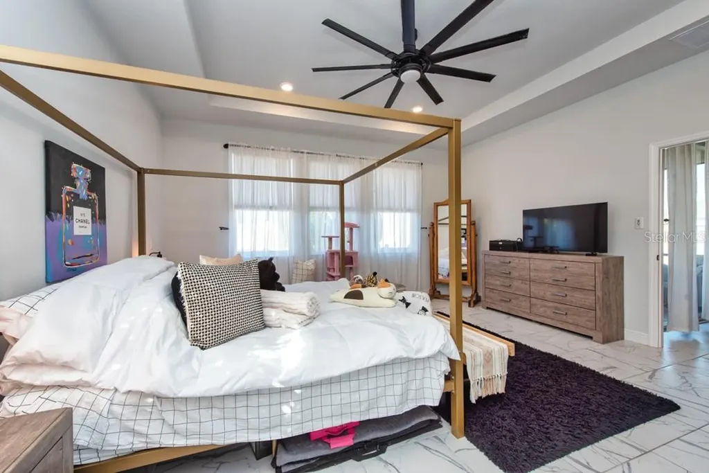 1468 N River Circle Tarpon Springs FL 34689