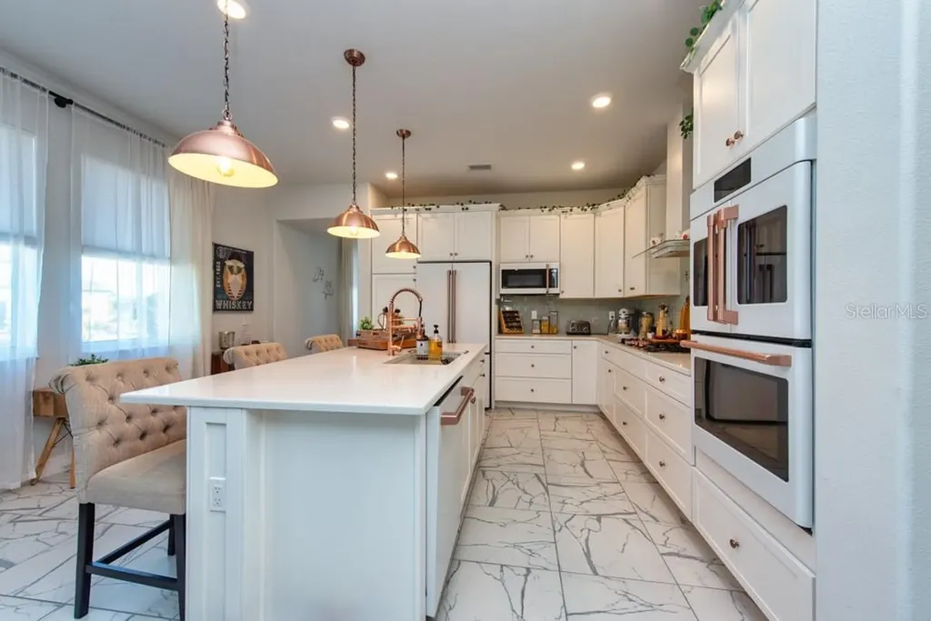 1468 N River Circle Tarpon Springs FL 34689