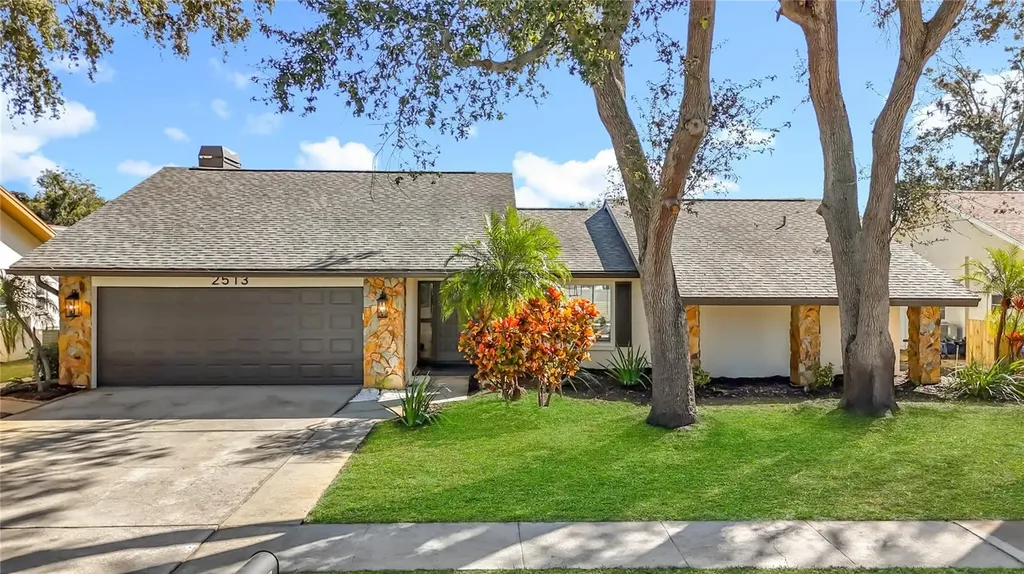 2513 Frisco Drive Clearwater FL 33761