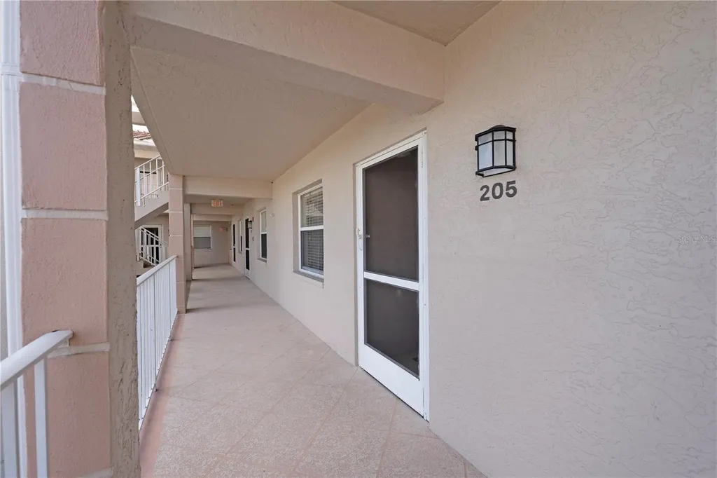 6501 Stone River Road Bradenton FL 34203