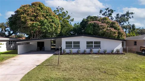 5868 Grove Street S St Petersburg FL 33705