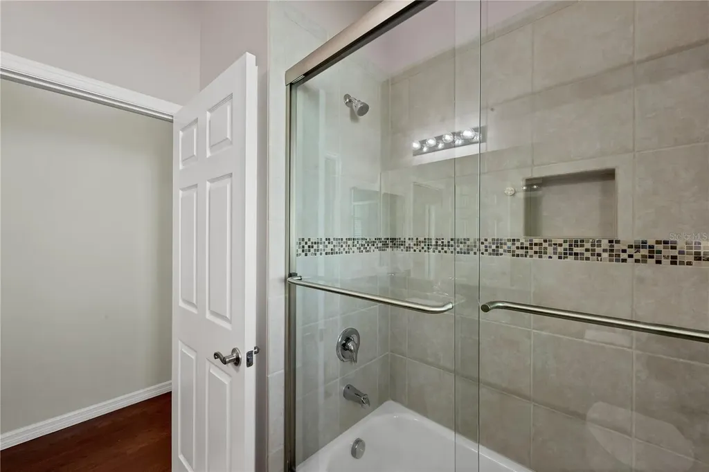 575 Fore Drive Bradenton FL 34208