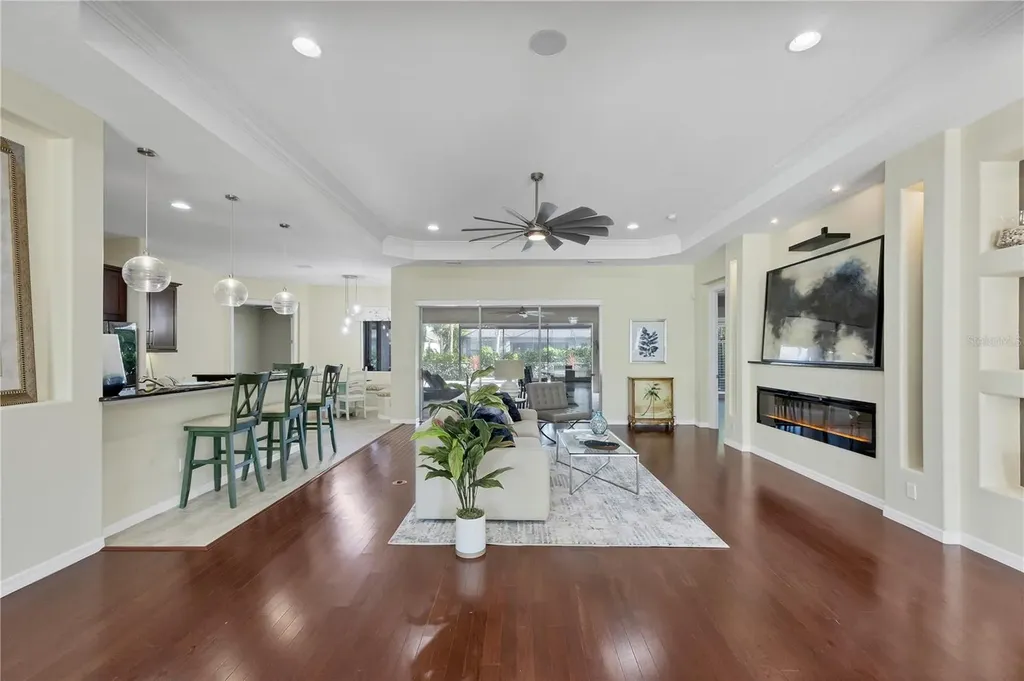 575 Fore Drive Bradenton FL 34208