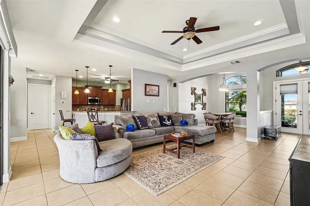 2127 SE 17th Place Cape Coral FL 33990