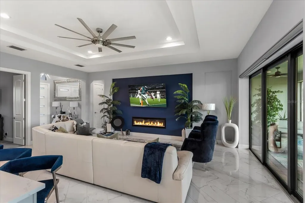 492 Adams View Lane Auburndale FL 33823