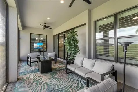 492 Adams View Lane Auburndale FL 33823