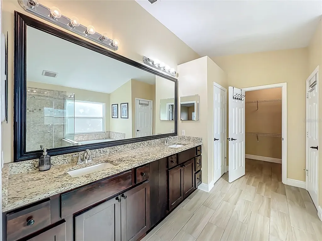 9244 Beaver Cove Apopka FL 32703
