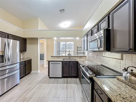 9244 Beaver Cove Apopka FL 32703
