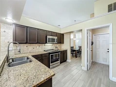 9244 Beaver Cove Apopka FL 32703