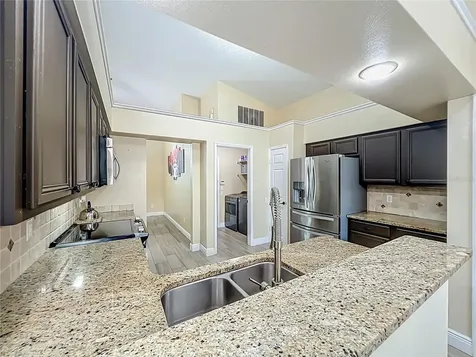 9244 Beaver Cove Apopka FL 32703