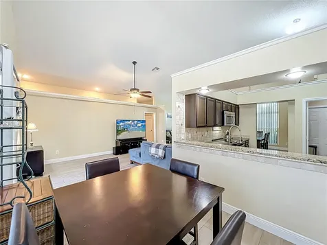 9244 Beaver Cove Apopka FL 32703