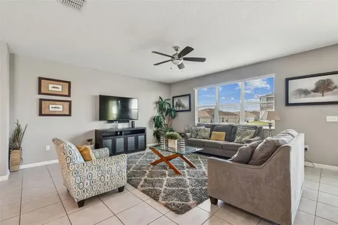 2305 Gladiolus Lane Mascotte FL 34753