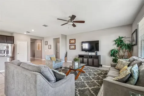 2305 Gladiolus Lane Mascotte FL 34753