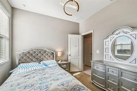 2305 Gladiolus Lane Mascotte FL 34753