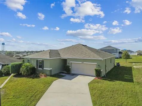 2305 Gladiolus Lane Mascotte FL 34753