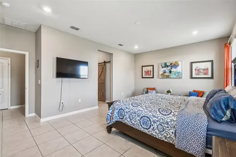 2305 Gladiolus Lane Mascotte FL 34753