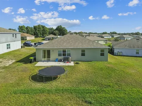2305 Gladiolus Lane Mascotte FL 34753