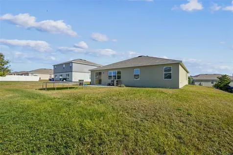 2305 Gladiolus Lane Mascotte FL 34753