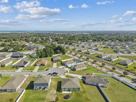 2305 Gladiolus Lane Mascotte FL 34753