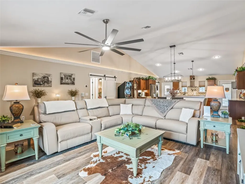 6570 SE 175th Court Morriston FL 32668