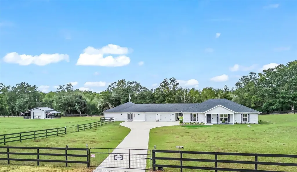 6570 SE 175th Court Morriston FL 32668