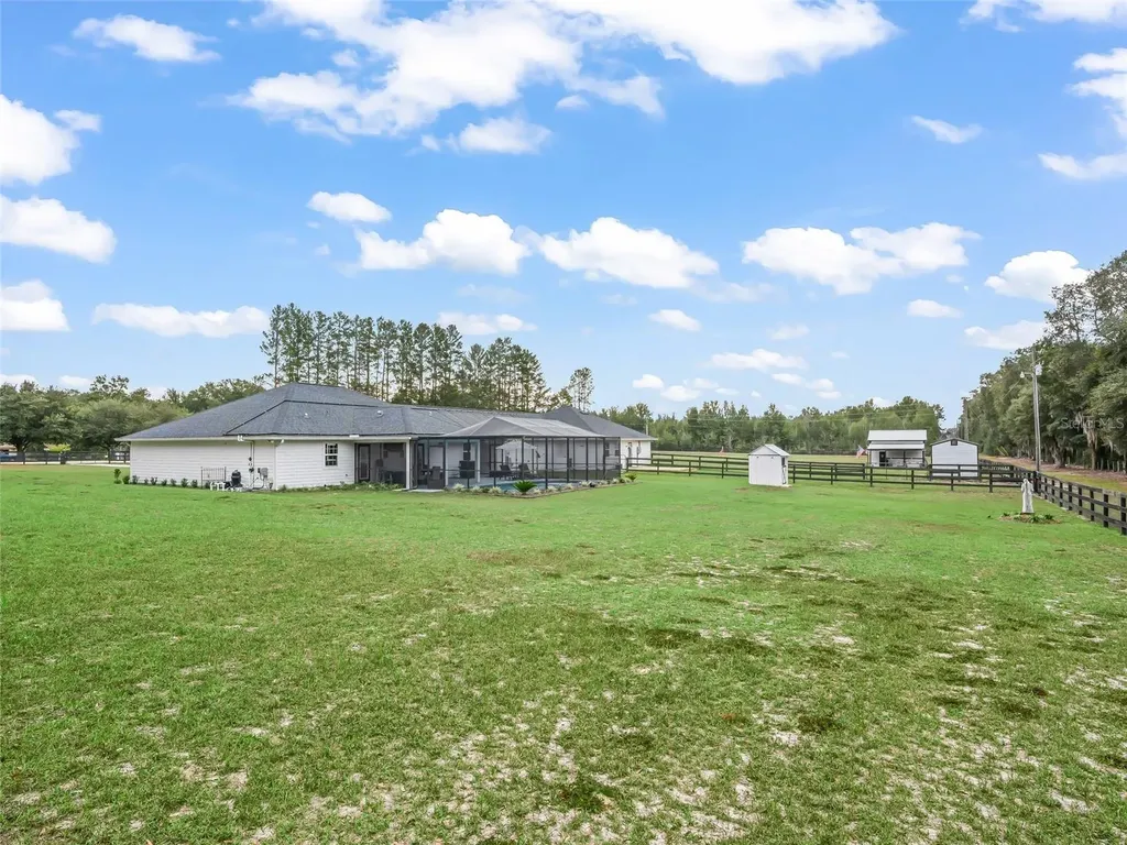 6570 SE 175th Court Morriston FL 32668