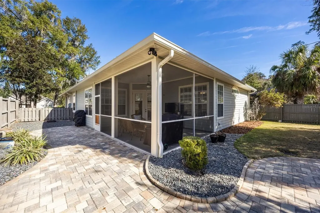 13441 NW 5th Lane Newberry FL 32669