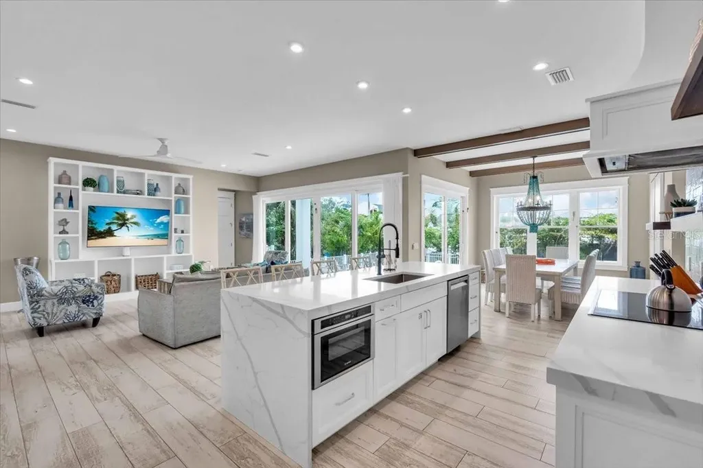 149 Mckinley Drive Sarasota FL 34236