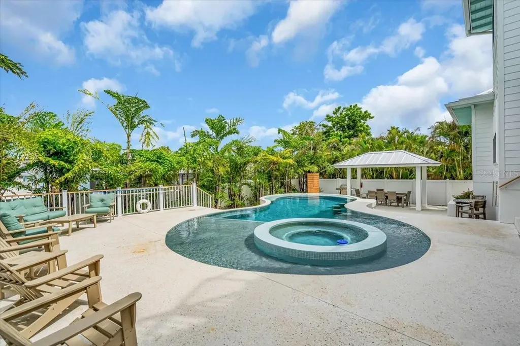 149 Mckinley Drive Sarasota FL 34236