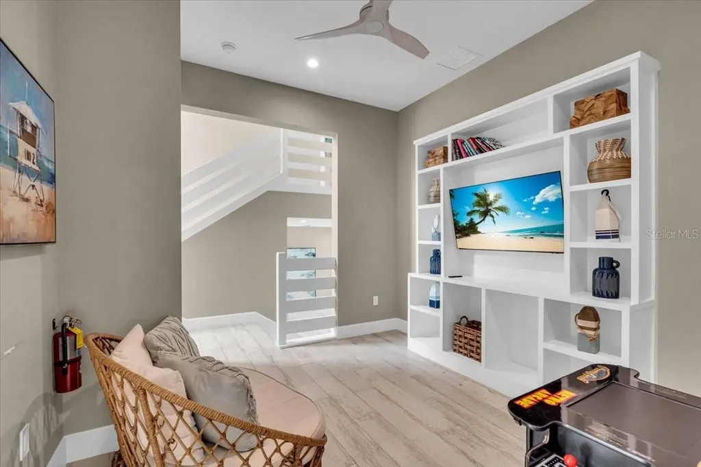 149 Mckinley Drive Sarasota FL 34236