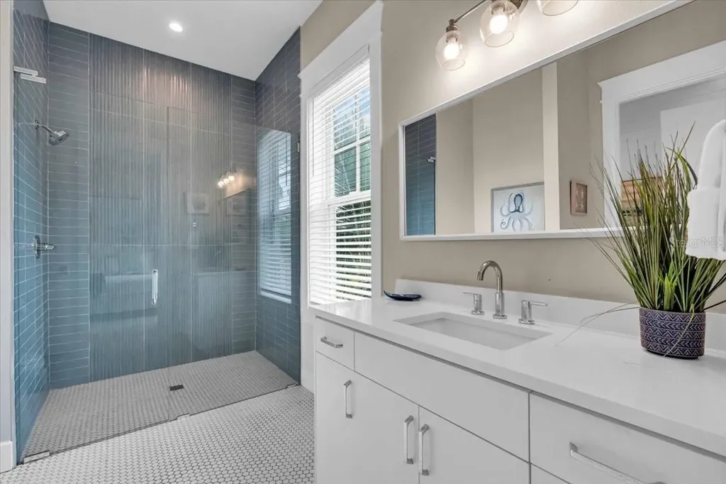 149 Mckinley Drive Sarasota FL 34236