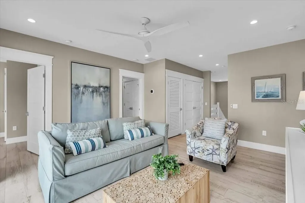 149 Mckinley Drive Sarasota FL 34236