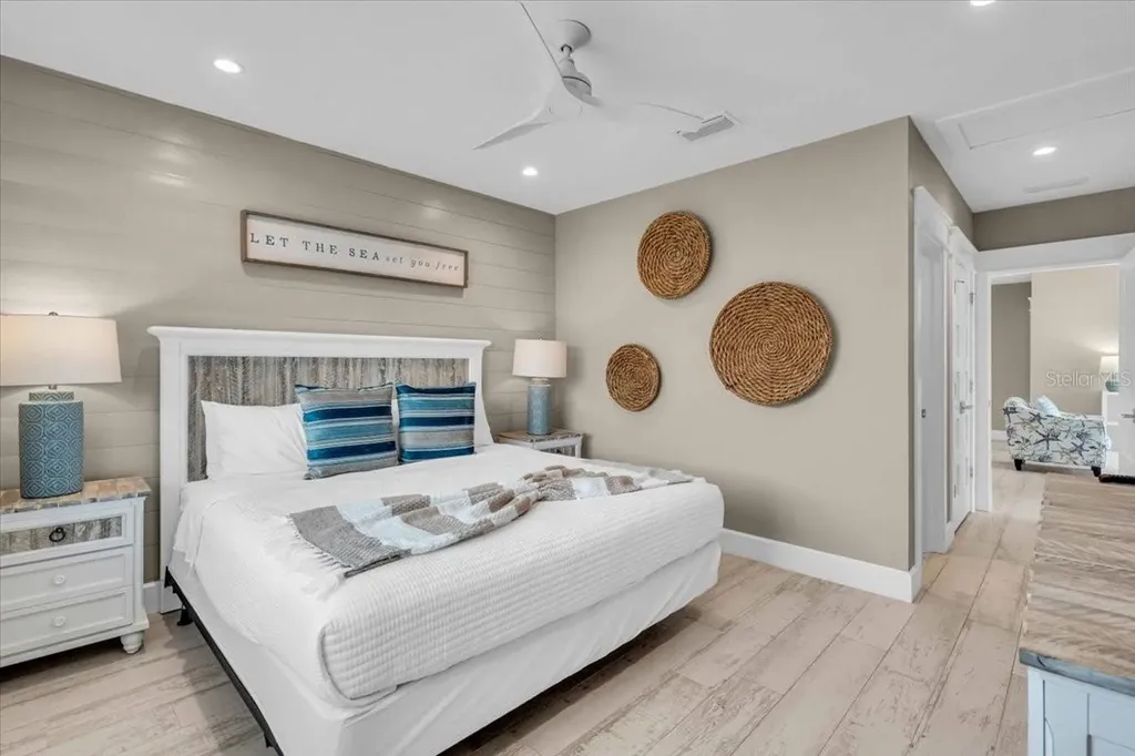 149 Mckinley Drive Sarasota FL 34236