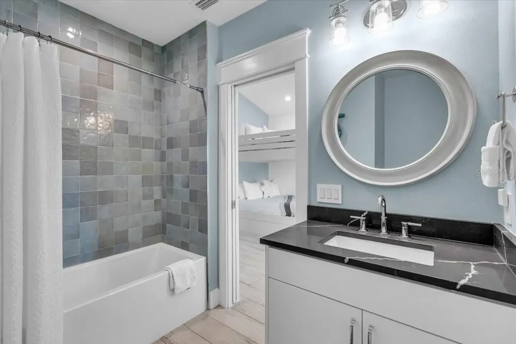 149 Mckinley Drive Sarasota FL 34236
