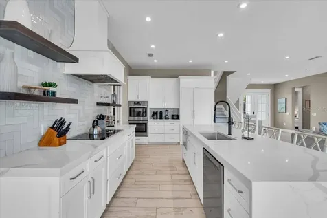 149 Mckinley Drive Sarasota FL 34236