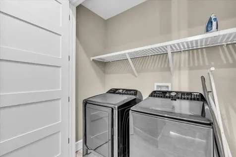 149 Mckinley Drive Sarasota FL 34236