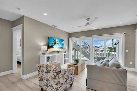 149 Mckinley Drive Sarasota FL 34236
