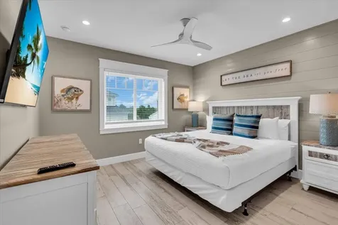 149 Mckinley Drive Sarasota FL 34236