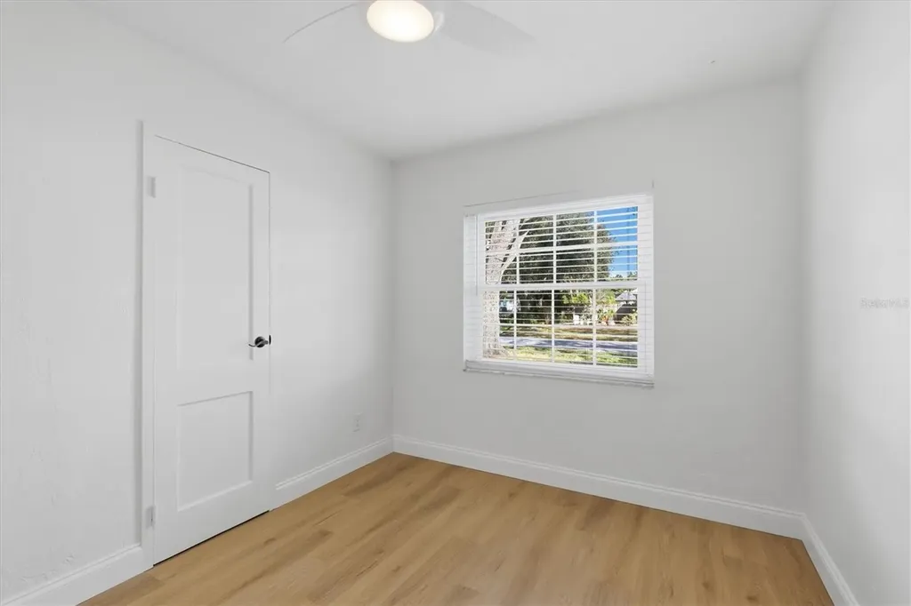 4702 W Bay View Avenue Tampa FL 33611