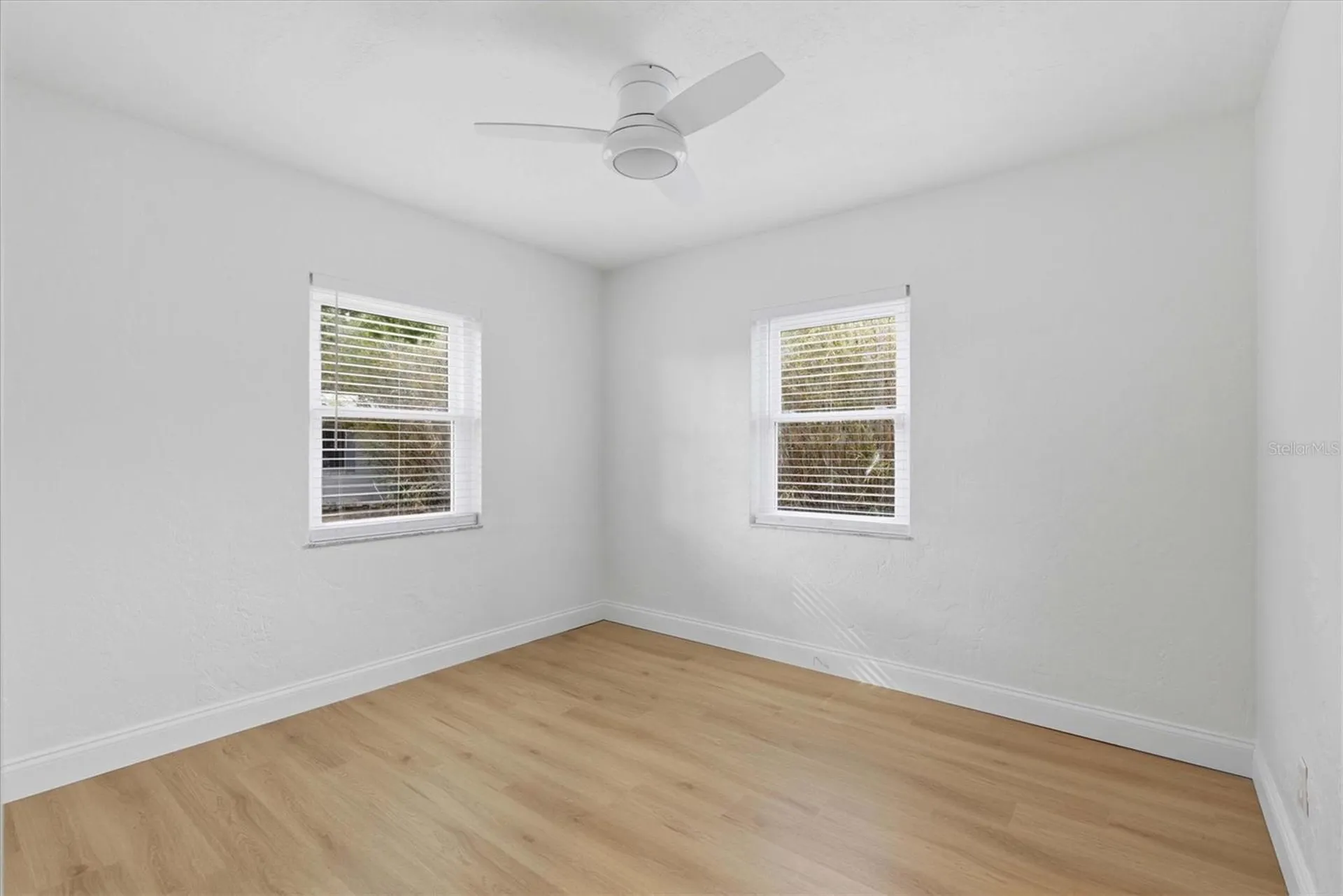 4702 W Bay View Avenue Tampa FL 33611