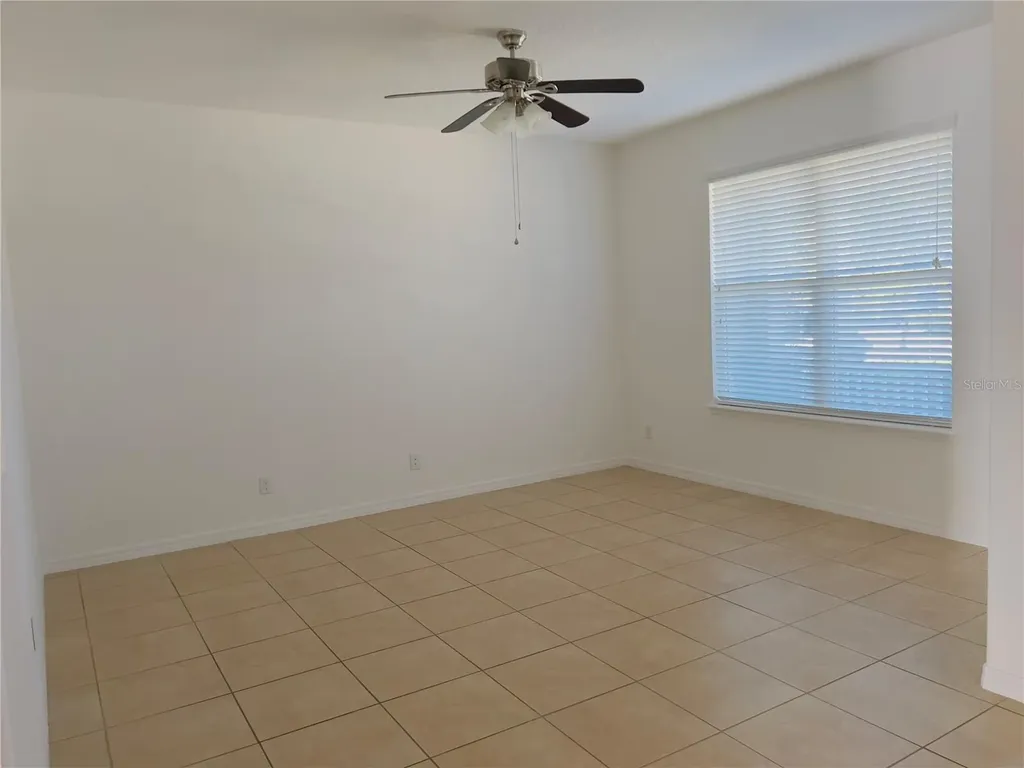 8969 Fullerwood Avenue Orlando FL 32832