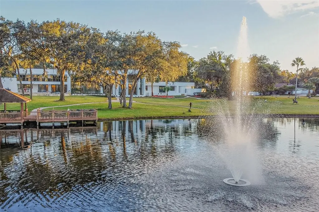 812 Sweetwater Club Boulevard Longwood FL 32779