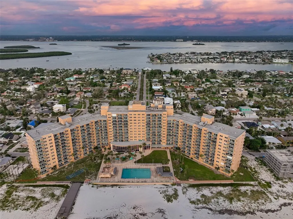 880 Mandalay Avenue Clearwater Beach FL 33767