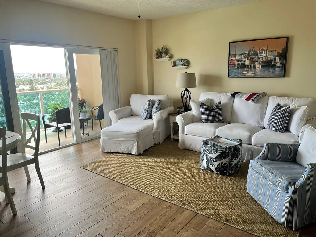 880 Mandalay Avenue Clearwater Beach FL 33767