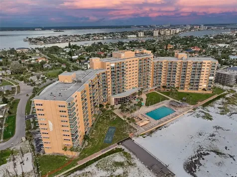880 Mandalay Avenue Clearwater Beach FL 33767