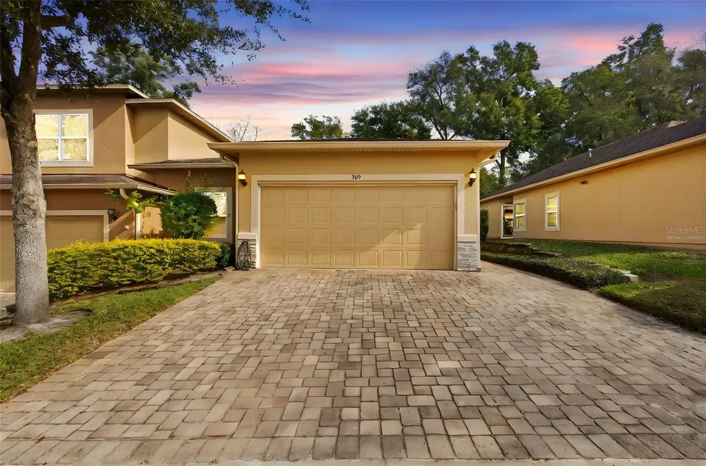 309 Merlot Street Deland FL 32724