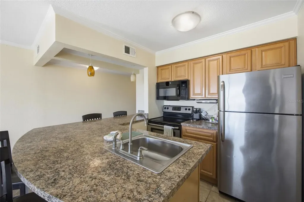 2506 N Rocky Point Drive Tampa FL 33607