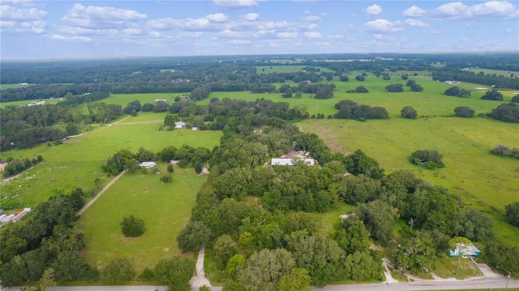 8284 County Road 209 Wildwood FL 34785